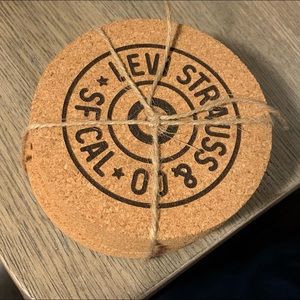 Target✖️Levi Coaster Set (4)